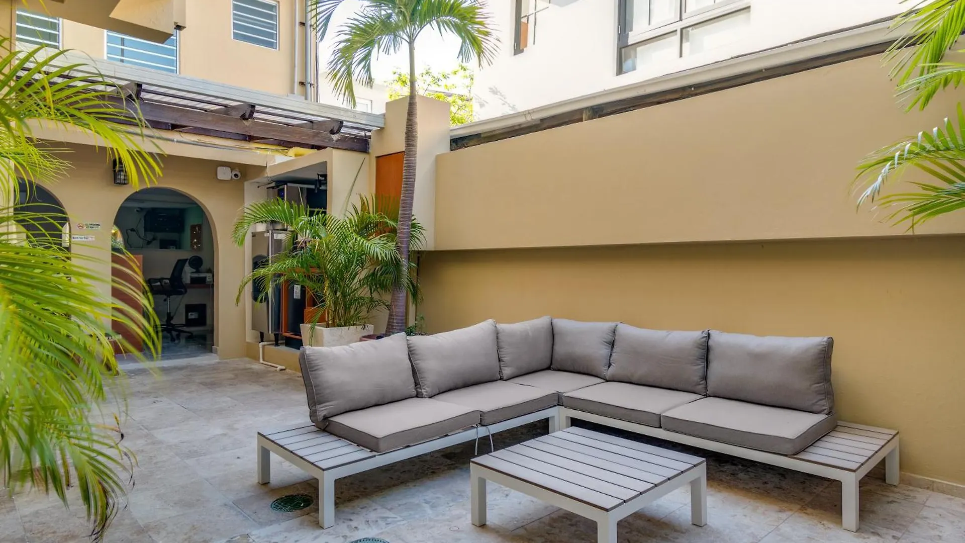 Ayana Inn Pr San Juan